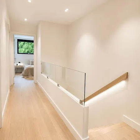 The Frogner Park Townhouse With 2 Garages Vakantiehuis