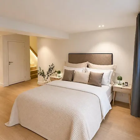 The Frogner Park Townhouse With 2 Garages