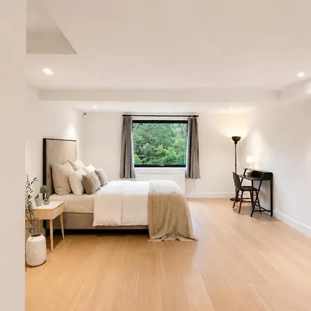 Vakantiehuis The Frogner Park Townhouse With 2 Garages *
